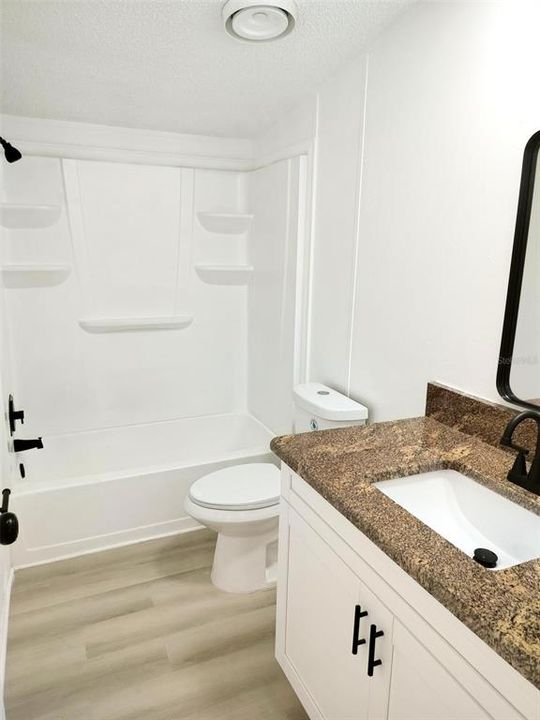 En Venta: $280,000 (4 camas, 2 baños, 1404 Pies cuadrados)