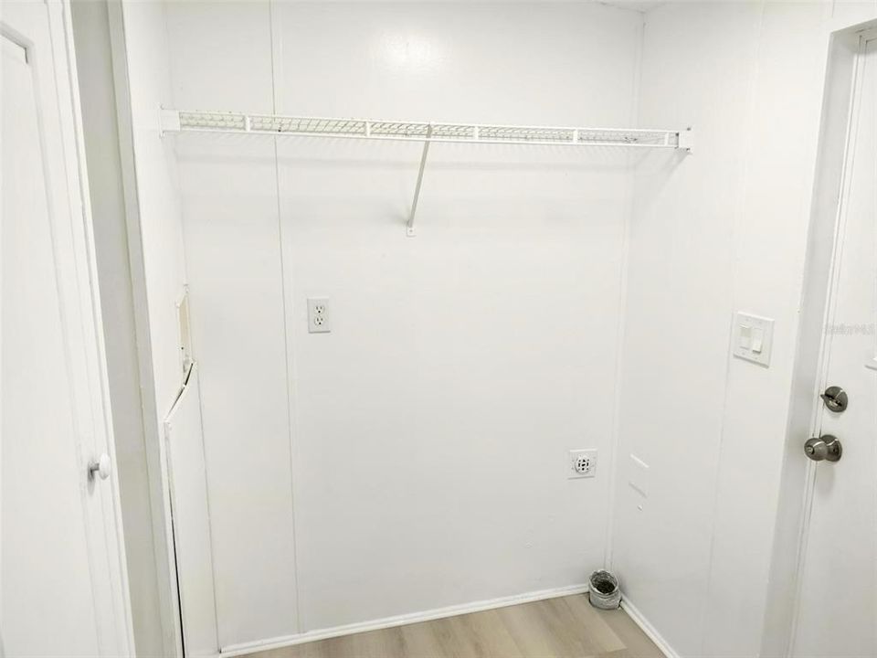 En Venta: $280,000 (4 camas, 2 baños, 1404 Pies cuadrados)