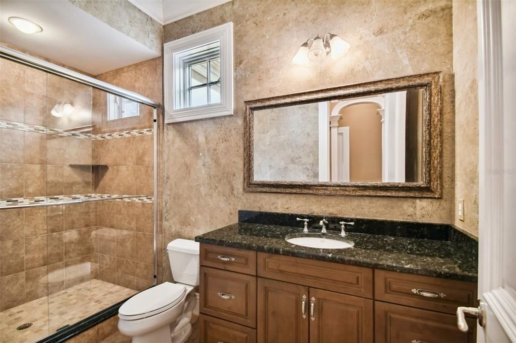 En Renta: $17,000 (6 camas, 7 baños, 6459 Pies cuadrados)