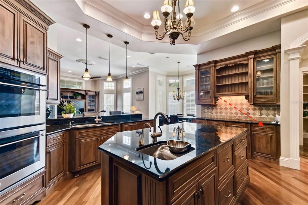 En Renta: $17,000 (6 camas, 7 baños, 6459 Pies cuadrados)