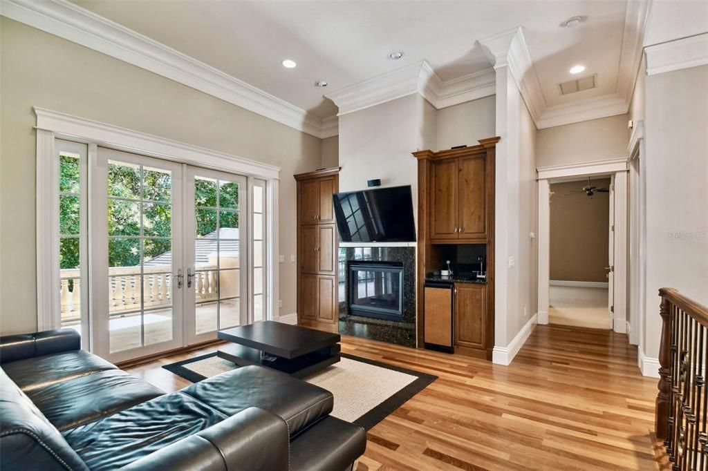 En Renta: $17,000 (6 camas, 7 baños, 6459 Pies cuadrados)