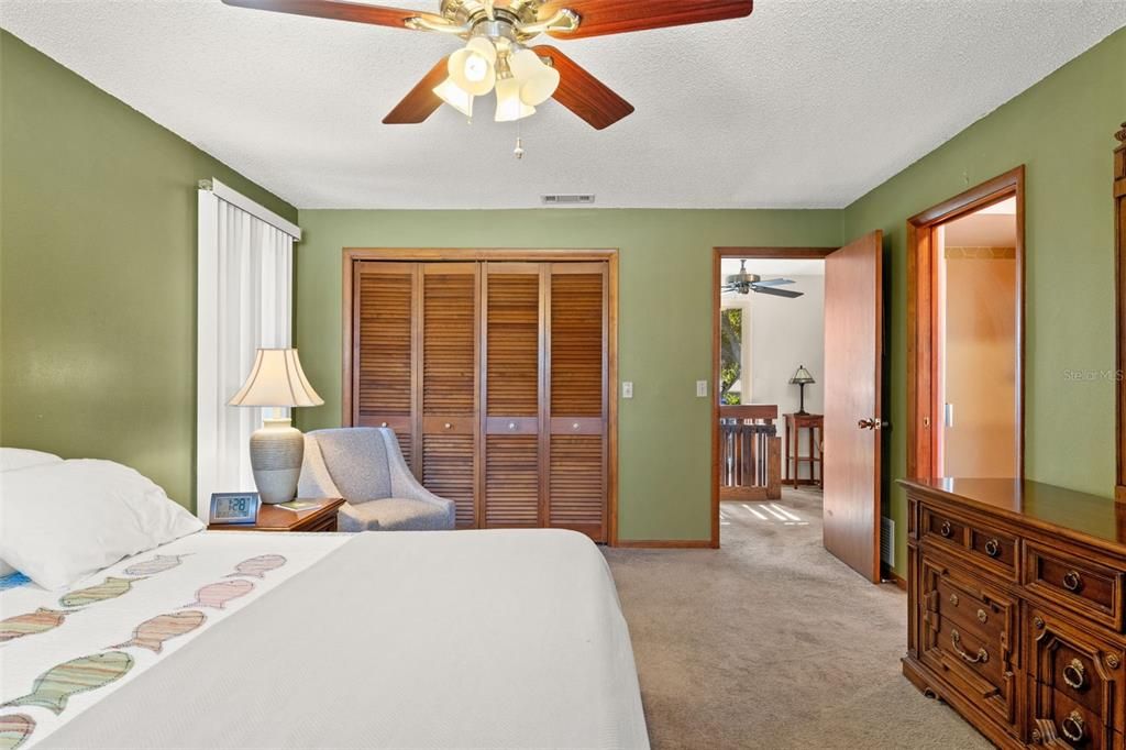 На продажу: $635,000 (4 спален, 3 ванн, 2442 Квадратных фут)