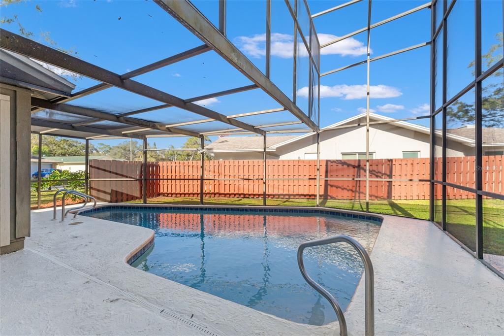 На продажу: $635,000 (4 спален, 3 ванн, 2442 Квадратных фут)