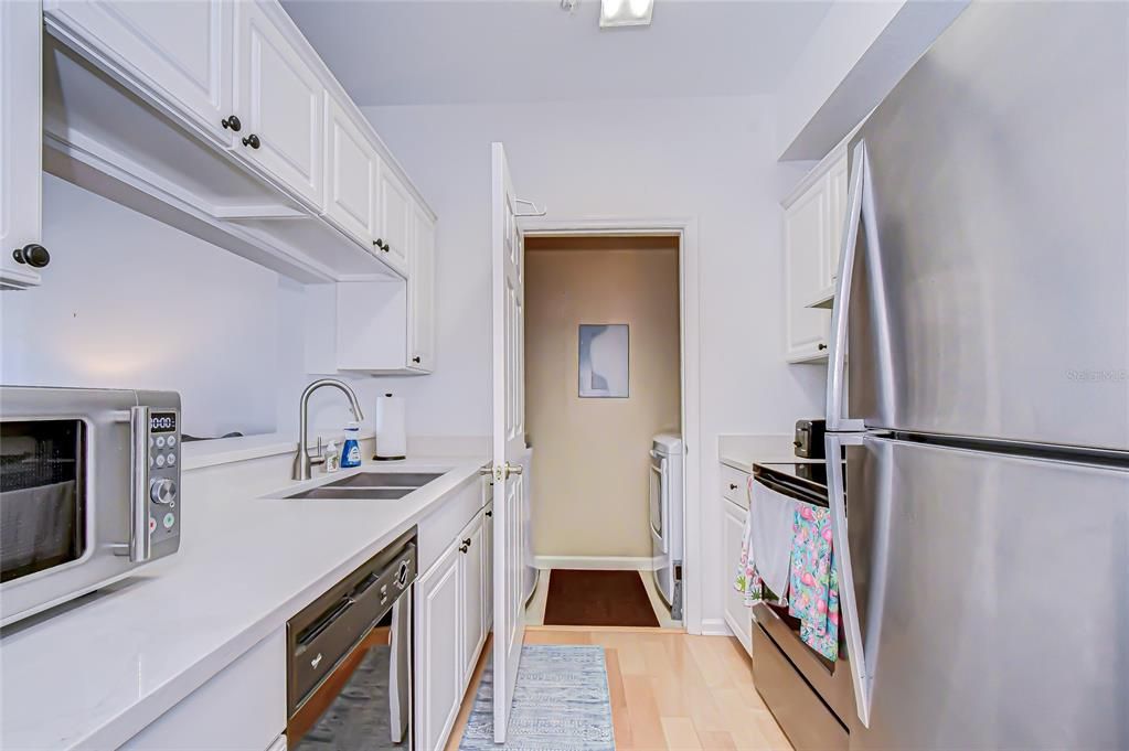 На продажу: $389,000 (1 спален, 1 ванн, 673 Квадратных фут)