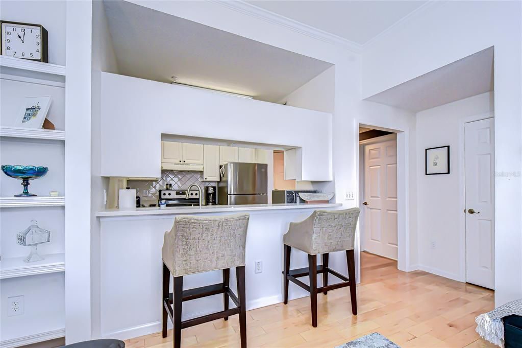 На продажу: $389,000 (1 спален, 1 ванн, 673 Квадратных фут)