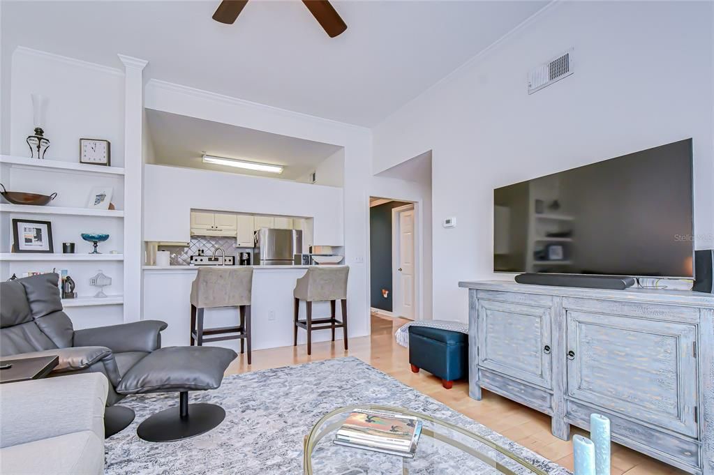 На продажу: $389,000 (1 спален, 1 ванн, 673 Квадратных фут)