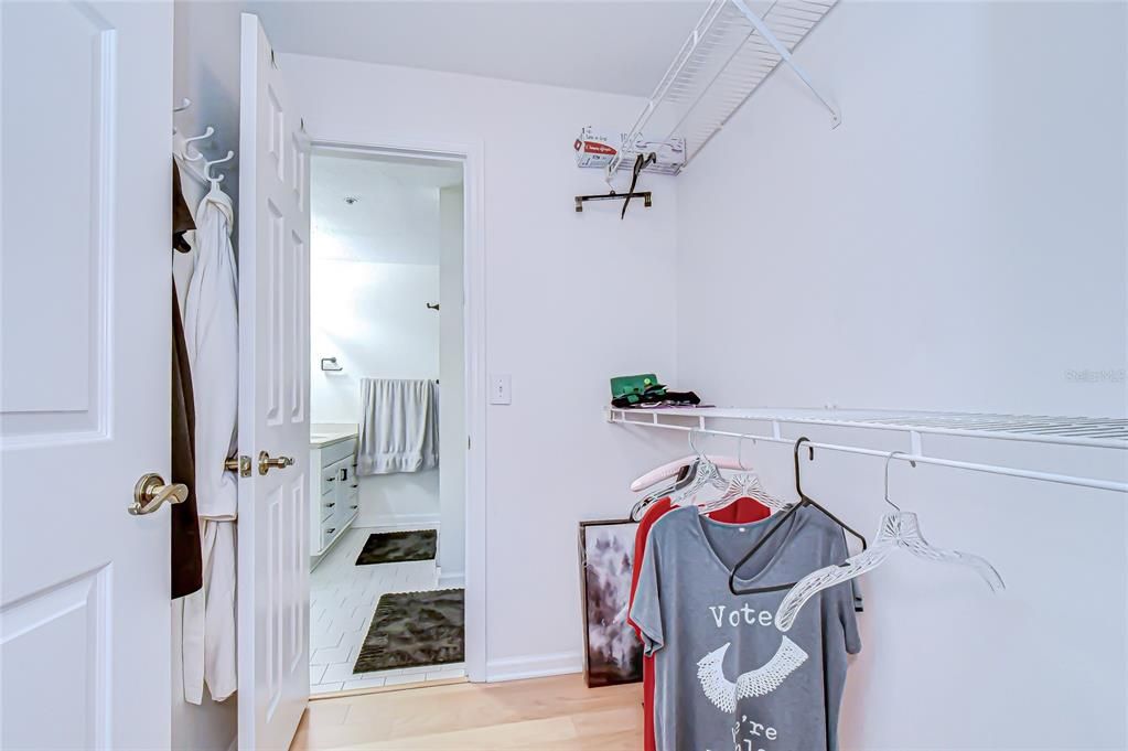 На продажу: $389,000 (1 спален, 1 ванн, 673 Квадратных фут)