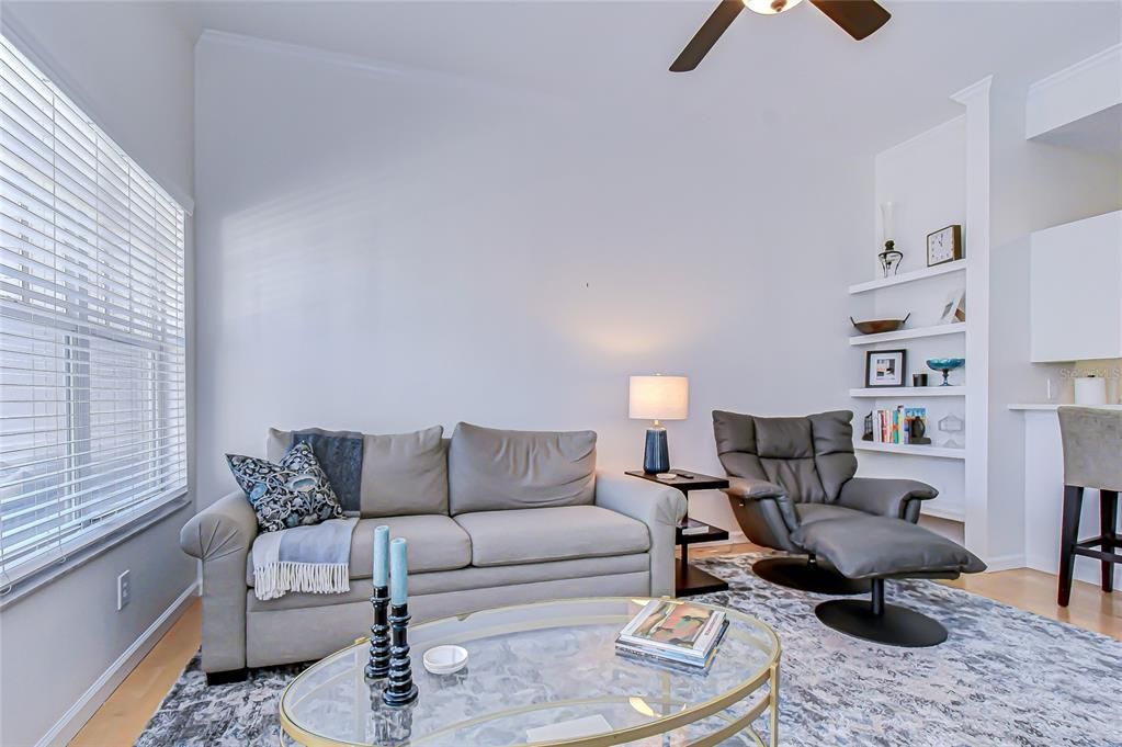 На продажу: $389,000 (1 спален, 1 ванн, 673 Квадратных фут)