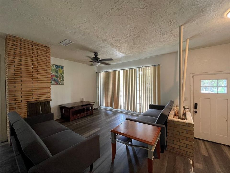 En Renta: $6,800 (5 camas, 3 baños, 2147 Pies cuadrados)