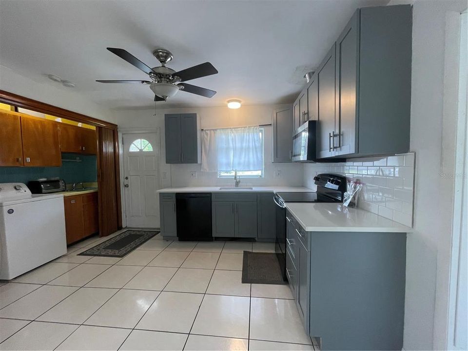 En Renta: $6,800 (5 camas, 3 baños, 2147 Pies cuadrados)