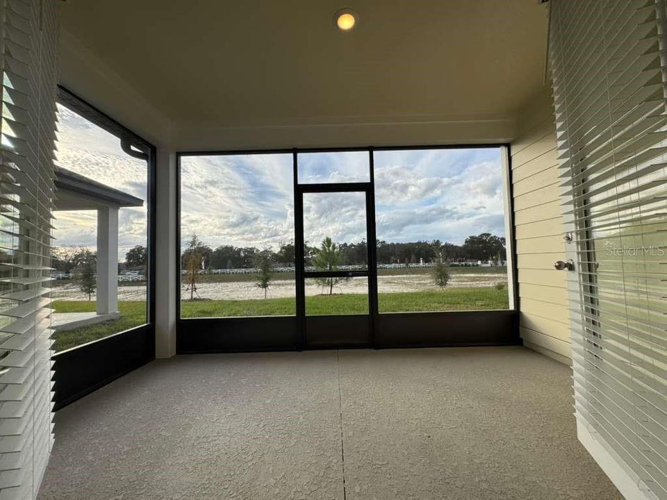 For Rent: $2,600 (3 beds, 2 baths, 1709 Square Feet)