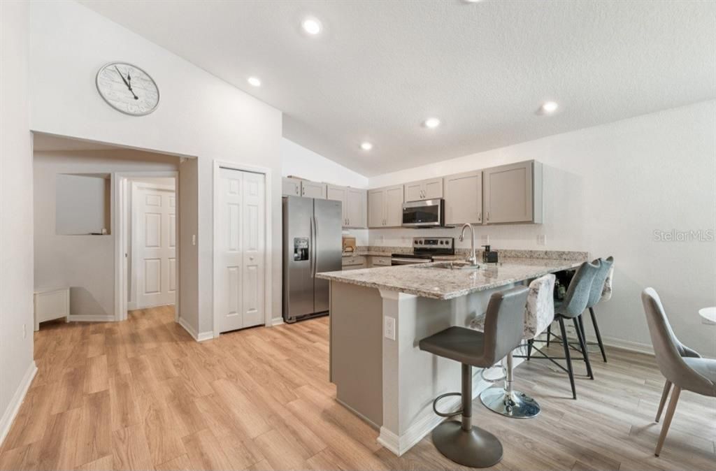 出租: $1,500 (3 贝兹, 2 浴室, 1482 平方英尺)