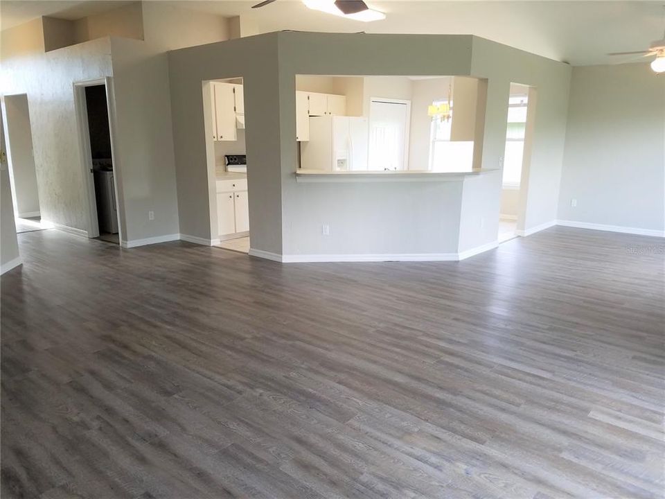 В аренду: $2,095 (3 спален, 2 ванн, 1508 Квадратных фут)