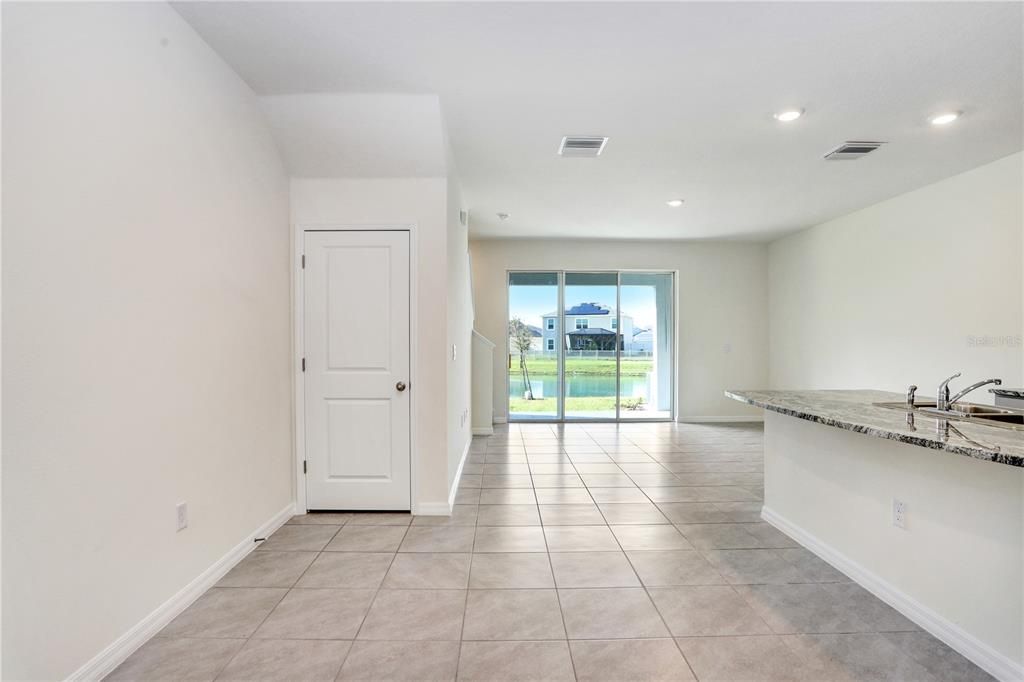 En Renta: $2,000 (3 camas, 2 baños, 1673 Pies cuadrados)