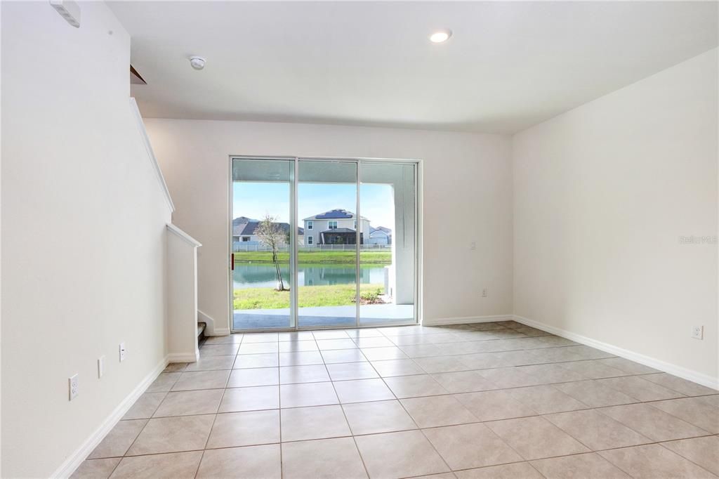 En Renta: $2,000 (3 camas, 2 baños, 1673 Pies cuadrados)