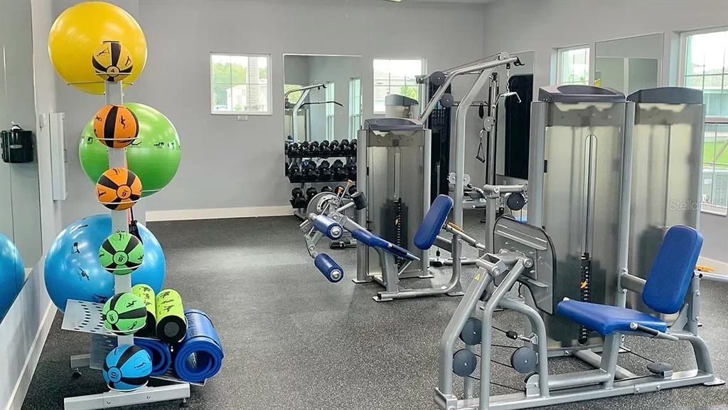 En Renta: $2,000 (3 camas, 2 baños, 1673 Pies cuadrados)