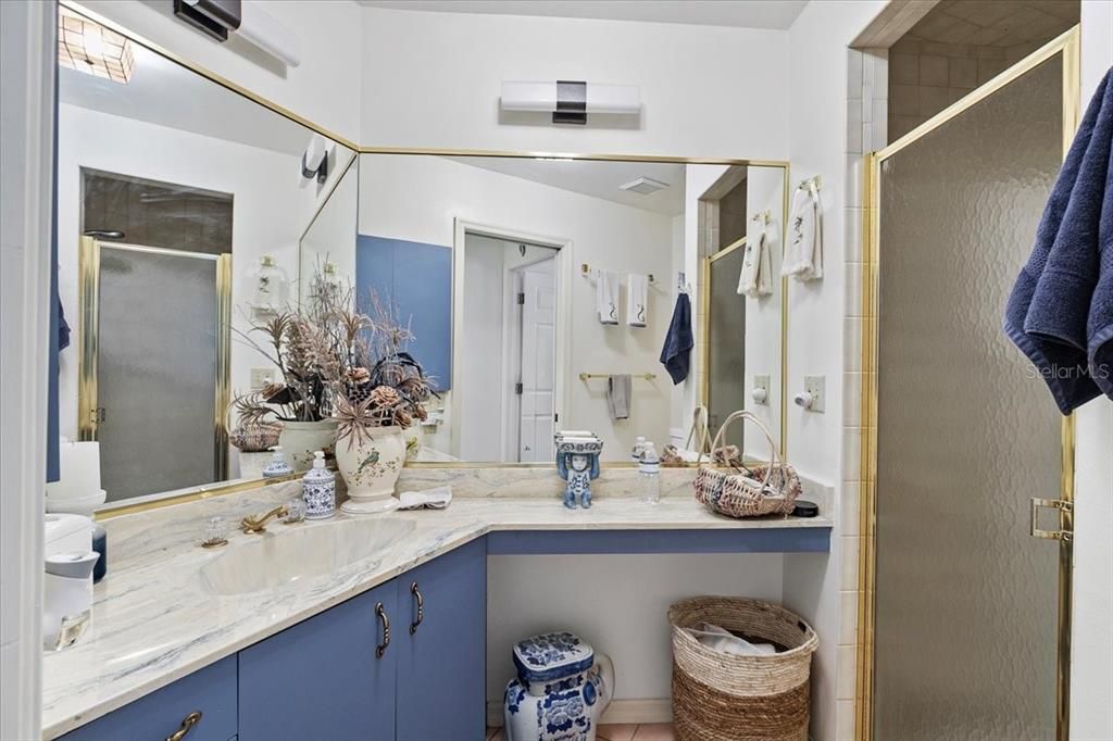 For Sale: $297,000 (3 beds, 2 baths, 1341 Square Feet)