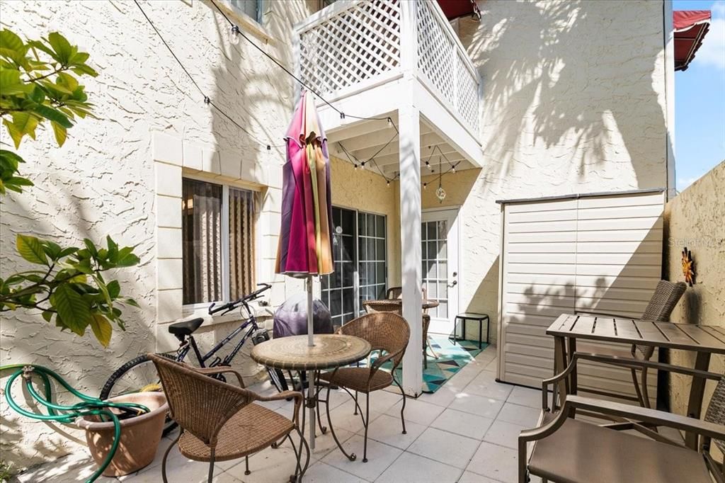 For Sale: $297,000 (3 beds, 2 baths, 1341 Square Feet)