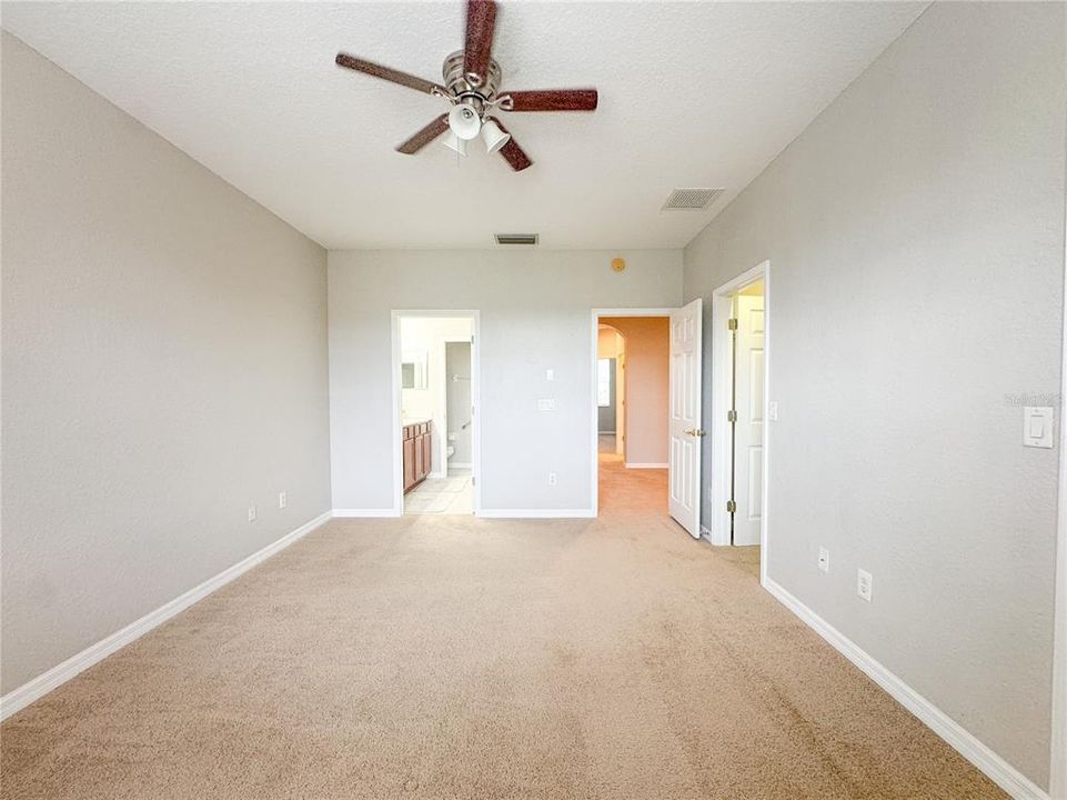 For Sale: $257,000 (3 beds, 2 baths, 1706 Square Feet)