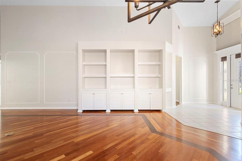 待售: $569,900 (3 贝兹, 2 浴室, 2581 平方英尺)