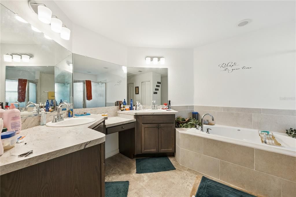 For Rent: $2,200 (3 beds, 2 baths, 1500 Square Feet)