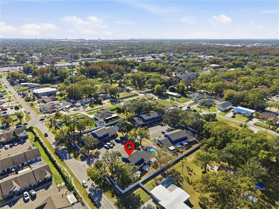 En Renta: $1,650 (2 camas, 2 baños, 800 Pies cuadrados)