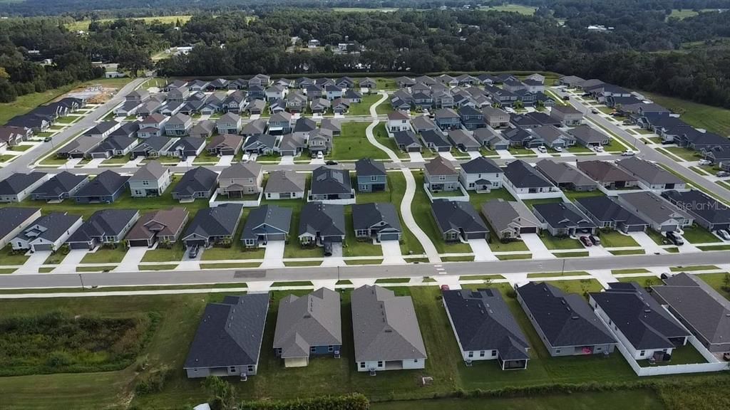 For Sale: $309,600 (3 beds, 2 baths, 1720 Square Feet)