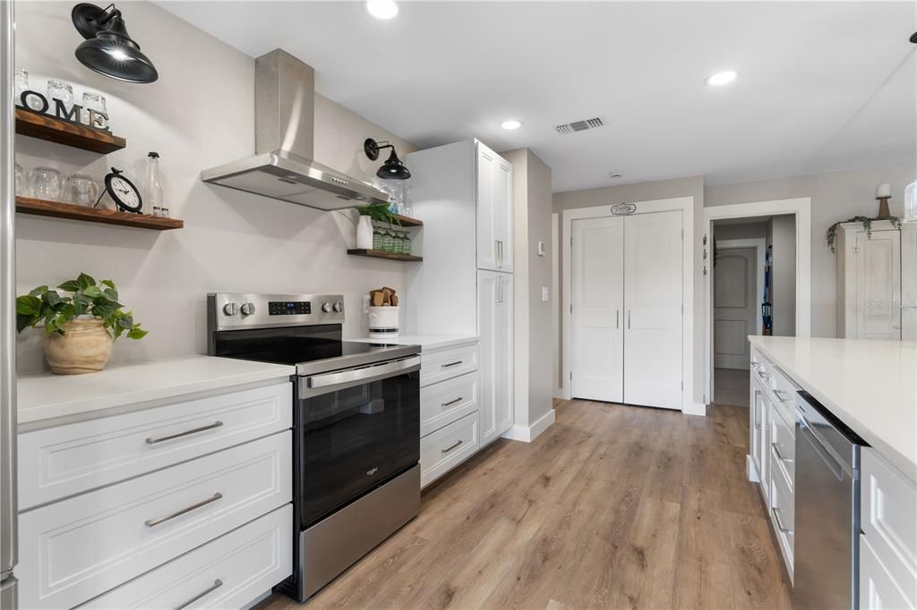 待售: $625,000 (3 贝兹, 2 浴室, 1617 平方英尺)