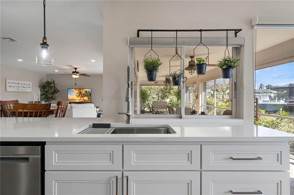 待售: $625,000 (3 贝兹, 2 浴室, 1617 平方英尺)