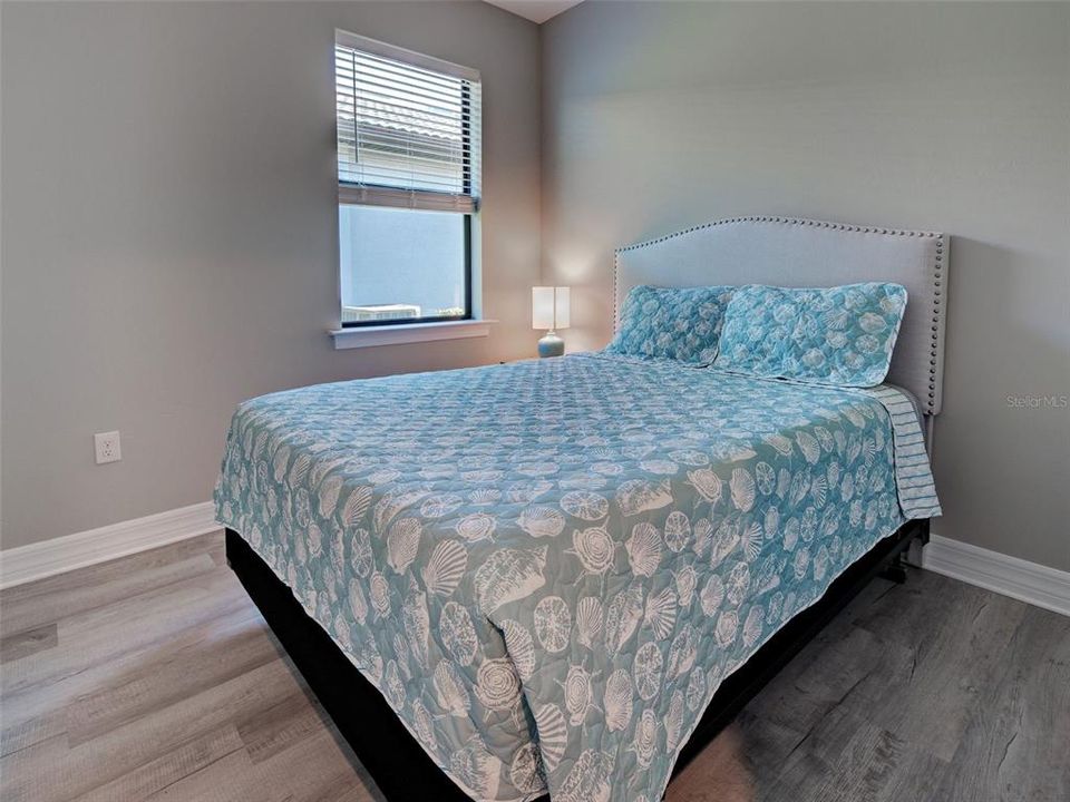 待售: $425,000 (2 贝兹, 2 浴室, 1436 平方英尺)