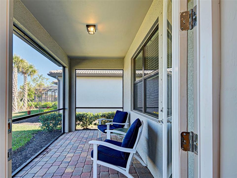 待售: $425,000 (2 贝兹, 2 浴室, 1436 平方英尺)