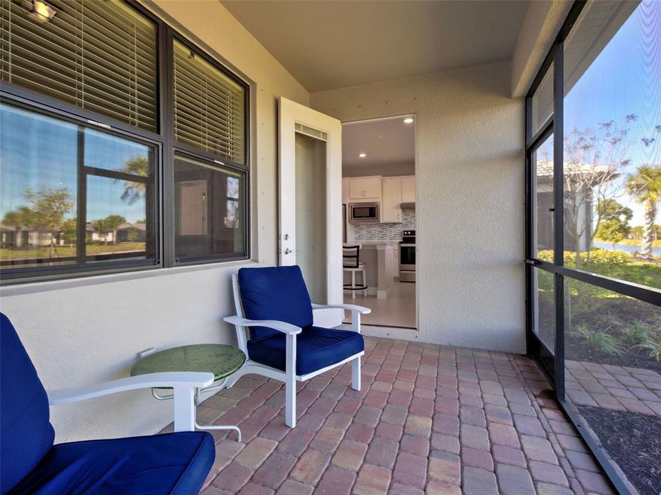 待售: $425,000 (2 贝兹, 2 浴室, 1436 平方英尺)