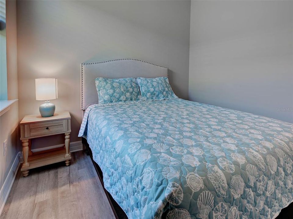 待售: $425,000 (2 贝兹, 2 浴室, 1436 平方英尺)