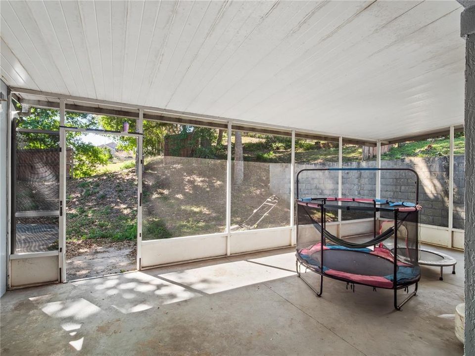 На продажу: $395,000 (3 спален, 2 ванн, 1759 Квадратных фут)