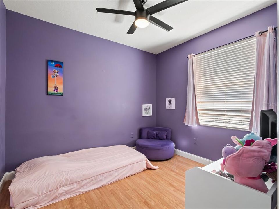 На продажу: $395,000 (3 спален, 2 ванн, 1759 Квадратных фут)