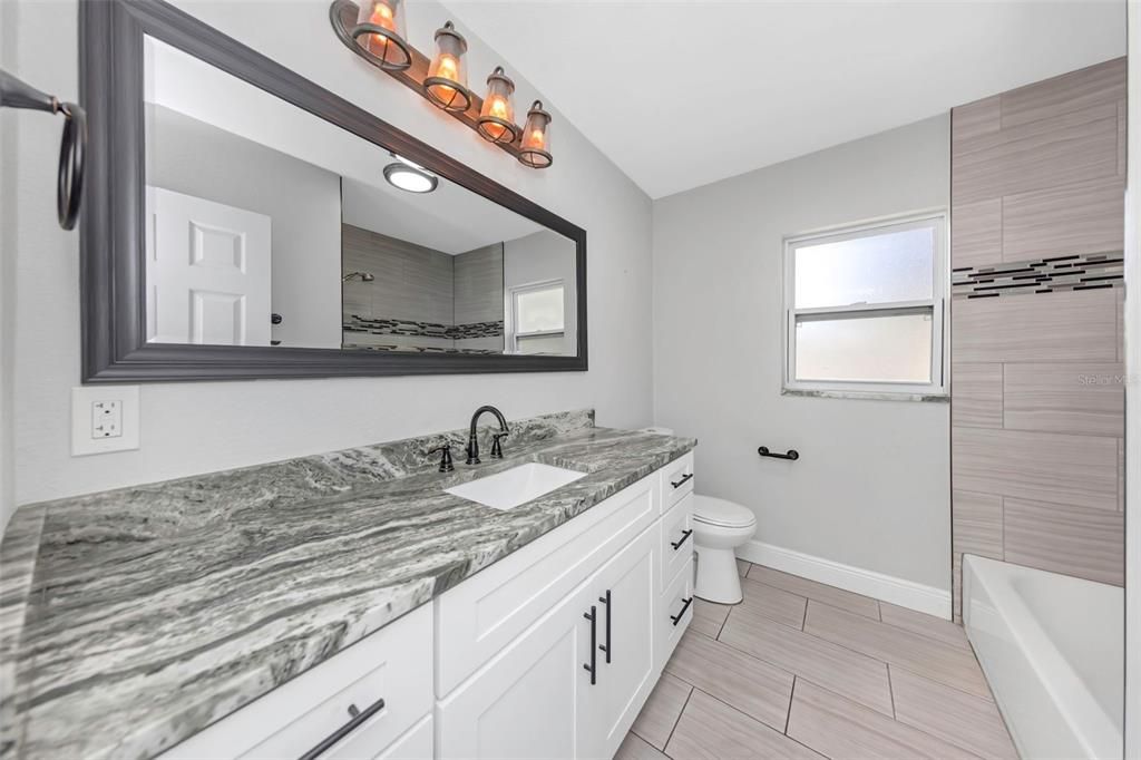 На продажу: $479,900 (3 спален, 3 ванн, 1546 Квадратных фут)