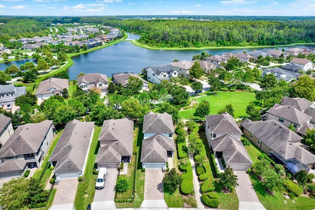 出租: $3,950 (4 贝兹, 3 浴室, 2502 平方英尺)