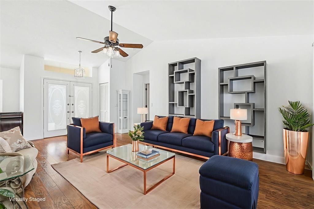 En Venta: $479,999 (3 camas, 2 baños, 2146 Pies cuadrados)