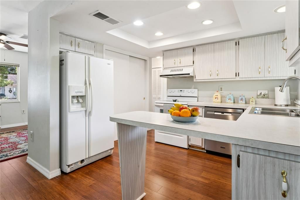 En Venta: $259,900 (3 camas, 2 baños, 1424 Pies cuadrados)