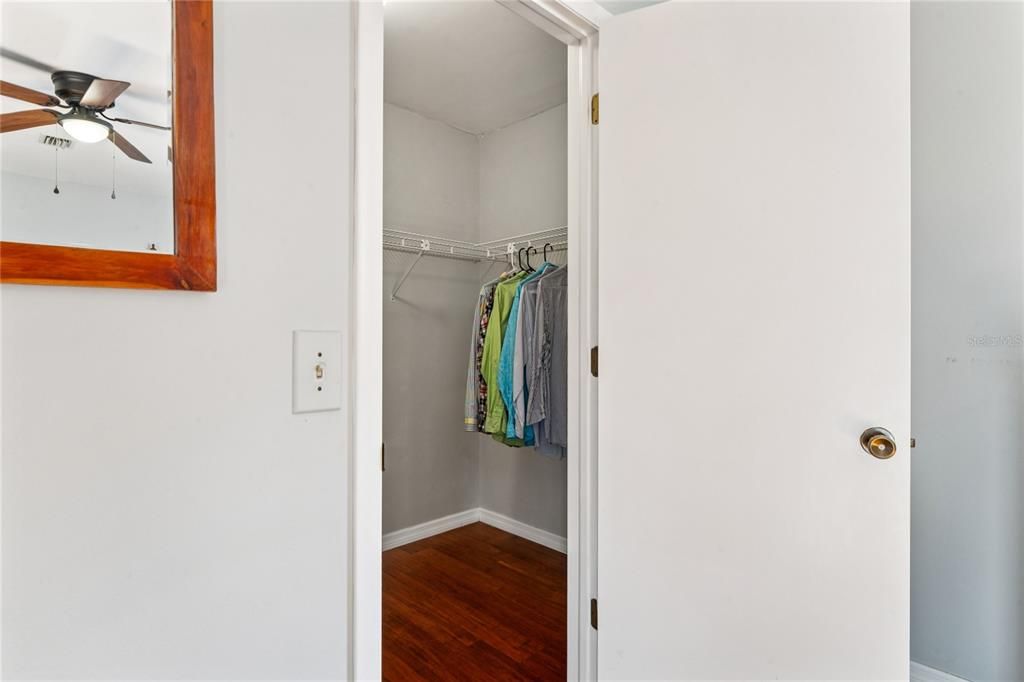 En Venta: $259,900 (3 camas, 2 baños, 1424 Pies cuadrados)