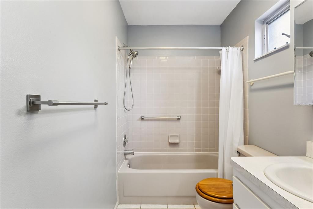 En Venta: $259,900 (3 camas, 2 baños, 1424 Pies cuadrados)