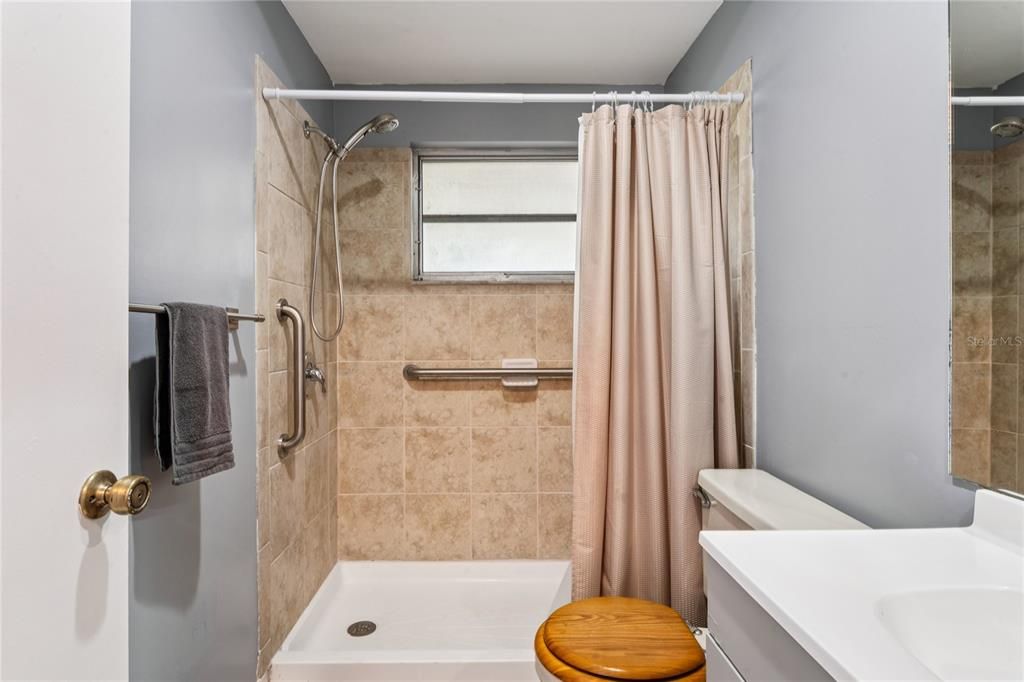 En Venta: $259,900 (3 camas, 2 baños, 1424 Pies cuadrados)