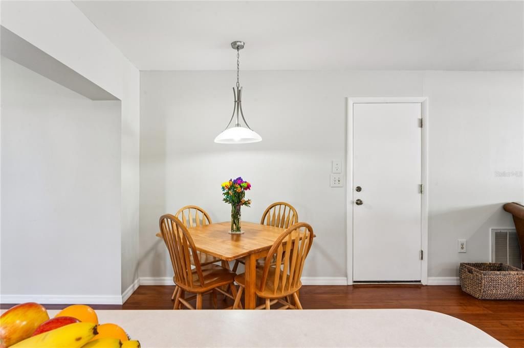 En Venta: $259,900 (3 camas, 2 baños, 1424 Pies cuadrados)