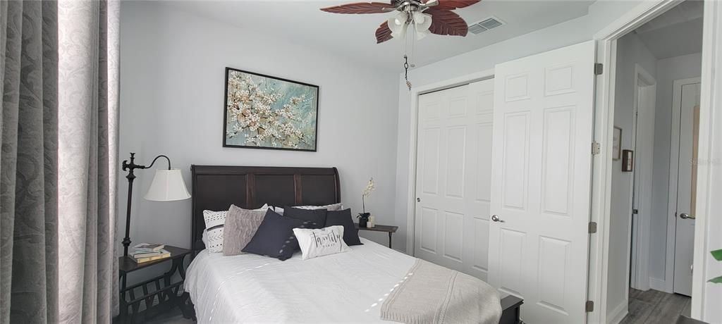 待售: $425,000 (3 贝兹, 2 浴室, 1651 平方英尺)