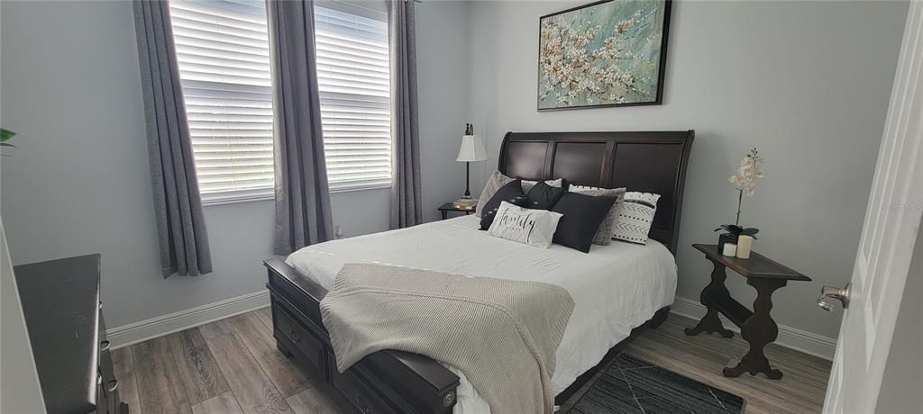 待售: $425,000 (3 贝兹, 2 浴室, 1651 平方英尺)