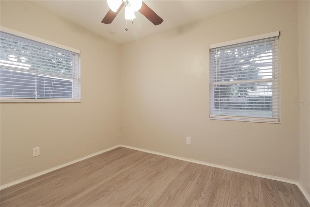 En Renta: $2,195 (3 camas, 2 baños, 1469 Pies cuadrados)