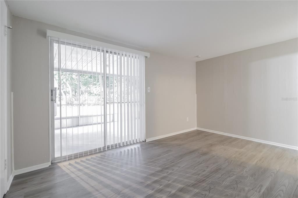 En Renta: $2,195 (3 camas, 2 baños, 1469 Pies cuadrados)