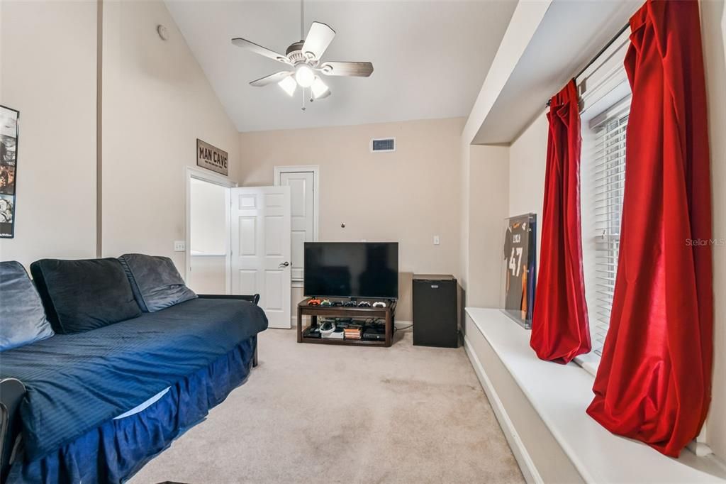 En Venta: $625,000 (4 camas, 3 baños, 2516 Pies cuadrados)