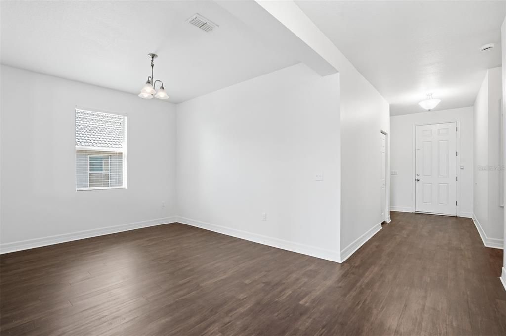 待售: $314,900 (3 贝兹, 2 浴室, 1880 平方英尺)