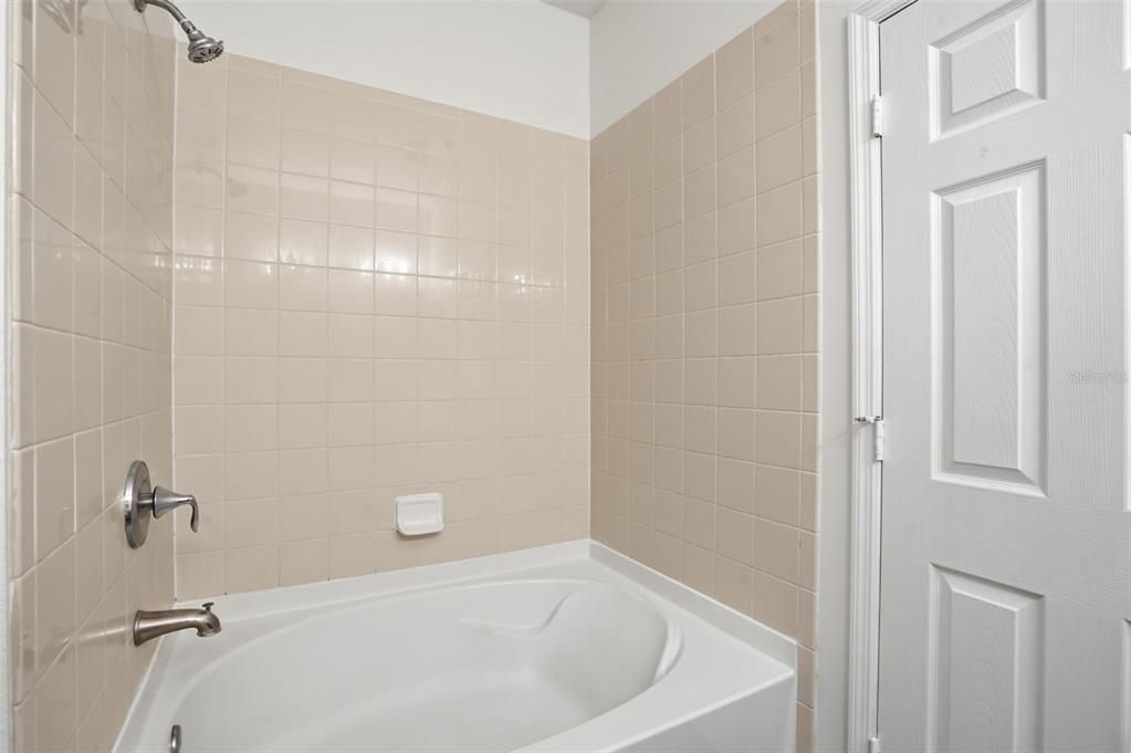 待售: $314,900 (3 贝兹, 2 浴室, 1880 平方英尺)